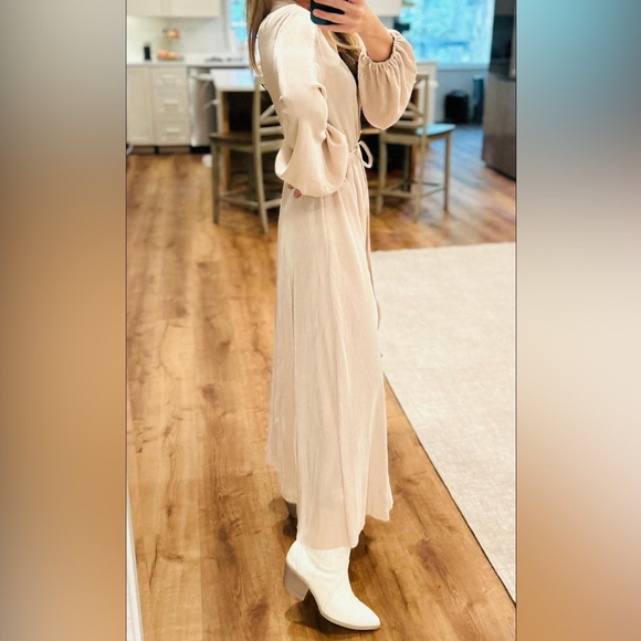 Hyfve Pleated Dress - Must have dress! So flattering! - Picture 2 of 3